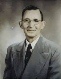 Robert H. Causey was the engineer for the Bibb Manufacturing Co. for 50  years before dying at age 83 in 1943. You can see his Shriner pin