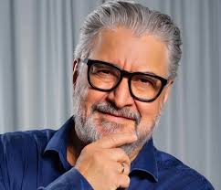 Sérgio Mattos, que lançou Gisele Bündchen, morre aos 62 anos