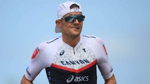 Brownlee claimed his first victory over the middle distance at challenge gran canaria last month. Rempler Bei Tv Interview Ironman Sieger Frodeno Uber Konkurrenten Brownlee Penner Sportbuzzer De