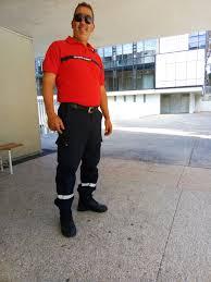 Epingle Sur Gardiennage Service Incendie L Exellence Francaise Ou Service Prevention Et De La Securite Sgnbodyguard Gmail Com 06 74 71 74 91 01 30 72 25 39