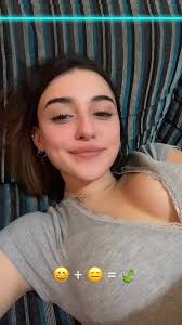 Lara Berger Kairuz (@larabergerkairuz)