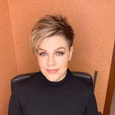 Asymmetrical hairstyle is one side is trimmed short while on the other side it transitions into a long angled hair. 19 Hottest Short Asymmetrical Haircuts Right Now