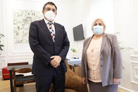 Milva ekonomi was born in tirana in 1962 and is the mother of two daughters. Reagimi Merr Detyren E Ministres Se Bujqesise Milva Ekonomi Do Jem Gjithmone E Gatshme Per T I Degjuar E Konsultuar Alpenews