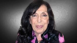 Tormenta is over 70 years old and her life is sad. - YouTube