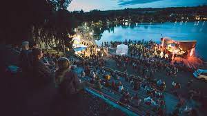 This category has only the following subcategory. Bankito Festival Festival Am See Von Bank 2021 Wunderbaresungarn De