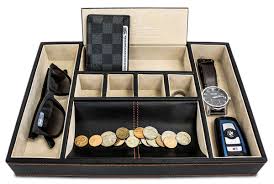 The mens dresser top organizer can also be used as a charging station organizer or as a men jewelry box for men, being a simultaneous phone ☑️great for travelling a mens dresser organizer for men has a unique, beautiful and convenient design that will save critical time so looking. Best Mens Valet Tray Organizer For Dresser Top Deluxe Leather Storage Box Great Watch Box Or Jewelry Box For Men Mens Valet Mens Valet Tray Mens Jewelry Box