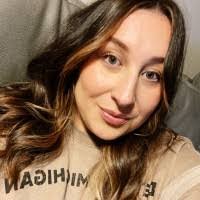 Corina Abbott's Instagram, Twitter & Facebook