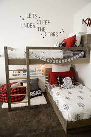 Balance and symmetry reign supreme in this shared boys' room. 30 Awesome Shared Boys Room Designs To Try Digsdigs