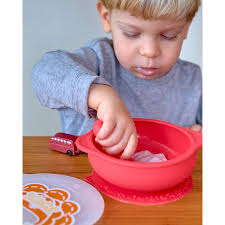 Bowl de silicona Marcus & Marcus con base adherible y tapa diseños surtidos 