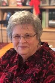 Linda Enlow's Instagram, Twitter & Facebook