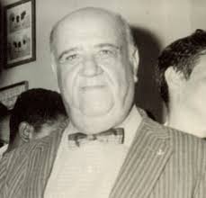 21-11-1987 Muere en San Cristóbal Ernesto Branger Semidei (n. Capacho 1899)  Fue agricultor en la Hacienda Laguneta. Diputado a la Legislatura. Presidió  Club Táchira y Demócrata. Cofundador Pasteurizadora Táchira. Casó con  Matilde