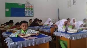 We did not find results for: Zona Hijau Boleh Lakukan Proses Belajar Mengajar Tatap Muka Ini 4 Syarat Yang Harus Dipenuhi Serambi Indonesia