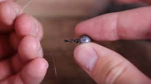 Wacky rig and texas rigging the bait on the hook also works well depending on the situation and conditions. Learn How To Rig A Drop Shot In 2 Minutes