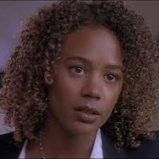 After transferring to a los angeles high school, sarah (robin tunney) finds that her telekinetic gift appeals to a group of three wannabe witches, who happen to be seeking a fourth member for. Rochelle Zimmerman The Craft Wiki Fandom