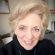 I remember Christmas as a little girl my brothers and I all got puppets. My  older brother got Dilly Dally, my younger brother got Clarabelle, and I got  Princess Summer Fall Winter