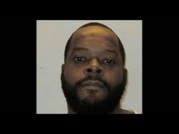 Kobe Bryant's mural stirs controversy in LA gym as landlord wants it  removed