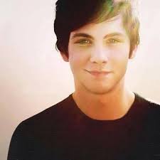 Elle and ex-boyfriend Dylan Beck. Join us at: Elle Fanning Group Like: Dove  Cameron Fanpage #ElleFanning