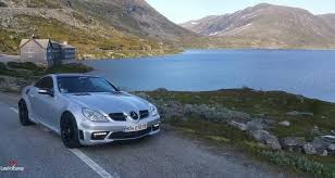 Mercedes Benz Slk 55 Amg Roadtrip Un Taxi Pour L Aventure Mercedes Benz Slk Mercedes San Marin