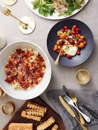 We suggest you combine the aperitivos, antipasto and insalata and serve all at the same time. Pin On Parties Gatherings
