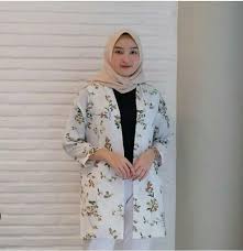 Assalamua'laikum dan selamat datang ke website terbaru hijab galeria. Selly Outer Cardigan Cantik Motif Bunga Termurah 2020 Lazada Indonesia