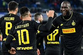 Portarul a avut cateva interventii incredibile in fata puternicilor lukaku si lautaro martinez, milan fiind la doar cateva zeci de secunde de prelungiri chiar daca a ramas in inferioritate numerica din minutul. Lukaku Double Keeps Inter Top After Ronaldo S First Serie A Hat Trick