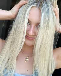 𝕄𝕚𝕣𝕒𝕟𝕕𝕒 𝔹𝕖𝕝𝕗𝕠𝕣𝕕 (@miranda.hair) · Cary, NC