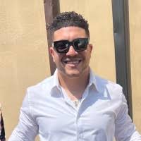 2200+ "Abé" profiles