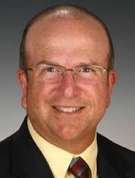 Dan Clemmons's Instagram, Twitter & Facebook