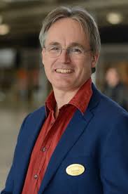 Jonas Hall: Datorn beräknar och människan ägnar sig åt tänkandet