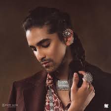 Third Culture Kid (TCK) and singer-songwriter Xenai: "I'm the type of  person that's constantly living in uncertainty"