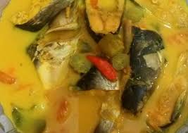It was brought to southeast asia by chinese immigrants from southern chinese provinces like fujian. Resep Ikan Patin Bumbu Kuning Oleh Dhini Cookpad