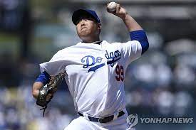 류현진은 25일 트로피카나필드에서 열리는 탬파베이 레이스와의 개막전 경기에 선발로 나섭니다. ë¥˜í˜„ì§„ ê°œë§‰ì „ ìŠ¹ë¦¬ ëˆˆì•ž 6ì´ë‹ 8íƒˆì‚¼ì§„ 1ì‹¤ì  ì¢…í•© ì—°í•©ë‰´ìŠ¤