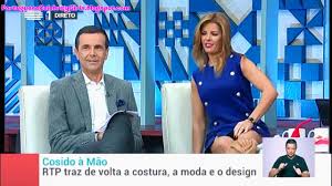 Sónia margarida lebreiro araújo martins (porto, 24 de novembro de 1970) é uma apresentadora de televisão portuguesa. Sonia Araujo E As Suas Belas Pernas Boas Pt Celebridades E Famosas Portuguesas