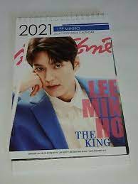 Not only is he shining in his acting and singing careers but his love life seems to be glittering too. Lee Min Ho Minho Foto 2020 2021 Schreibtisch Kalender Neujahr Minho Calender Ware Ebay