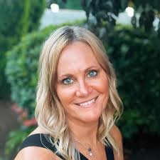 Looking for a bonded & insured contractor for deck work