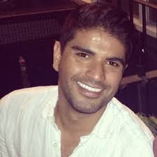 Lara Newman (@SheenSuppers)