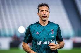 Gianluigi buffon, 43, from italy juventus fc, since 2019 goalkeeper market value: Gianluigi Buffon Und Juventus Turin Torwart Legende Verlangert Mit 42 Jahren Den Vertrag Fussball Stuttgarter Nachrichten