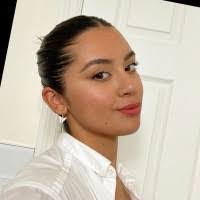 Yvette Hernandez's Instagram, Twitter & Facebook