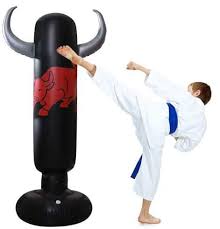 The base of the bag is filled with water or sand. 7 Top 7 Best Free Standing Punching Bags Ideas Boxing Bags Punching Bag Freestanding Punching Bag