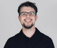 Edwin Valenzuela's Instagram, Twitter & Facebook