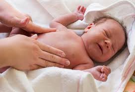 Baby Stomach Pain Causes Symptoms Home Remedies