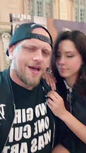 Colleen Kaplan's Instagram, Twitter & Facebook