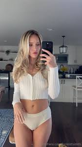 forrest texasthicc topless selfshot