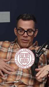 I'm Johnny Knoxville and this is the giant hands head vice!” 👀🫣 #WW...