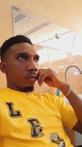 💙❤️ ... What it Feels like when you Find Happiness and no one can chuk  head and ruin it🕺🏾😁🕺🏾.... Don't be thirsty and creep in the dms. This  one's taken 🔪 @lanrekehinde9