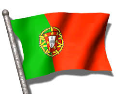 Simbol ini terdiri atas lima perisai biru dalam bentuk salib, dikelilingi oleh tujuh kastil, dan dikurung dalam sebuah cincin emas. Portugal Flag Animated Images Gifs Pictures Animations 100 Free
