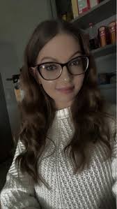 What books have Gilmore Girls vibes?