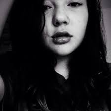 Mia Lynn Hixson (@9_11_baby)