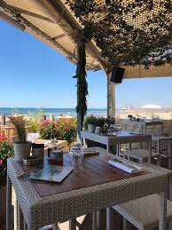 Les plages de la grande motte sont particulièrement appréciées des familles en raison de leurs larges étendues de sable et des profondeurs progressives. Pampa Plage La Grande Motte Menu Preise Restaurant Bewertungen Tripadvisor