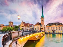 Zurich is on lake zurich, where the lake flows into the river limmat , in the north of switzerland. Zurich Natwest Group Careers